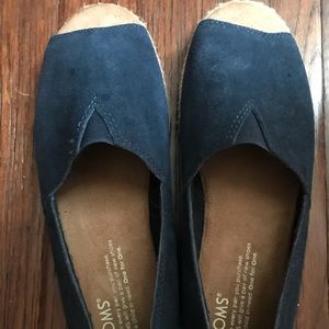 TOMS Navy Suede Slip On - Size 6.5
